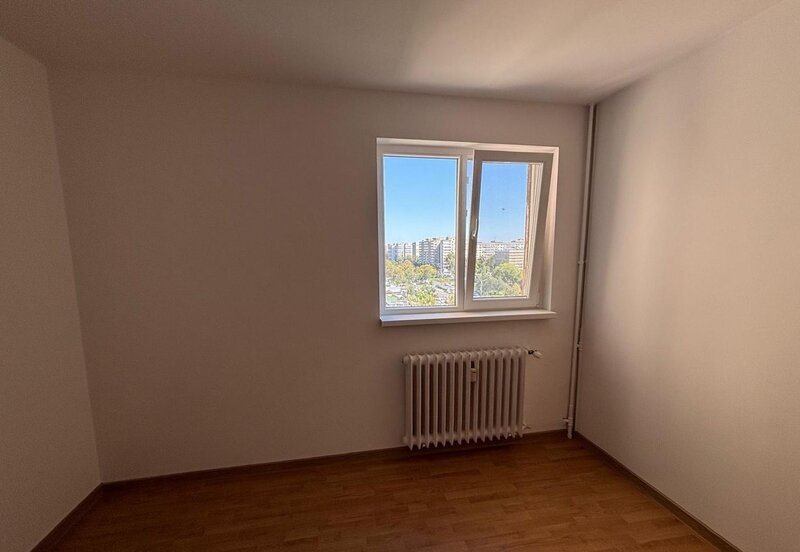 Drumul Taberei, Moghioros, Tip-Top, 7/10